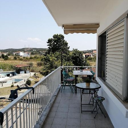 Elef Apartment Paralia Dionysiou Exteriör bild