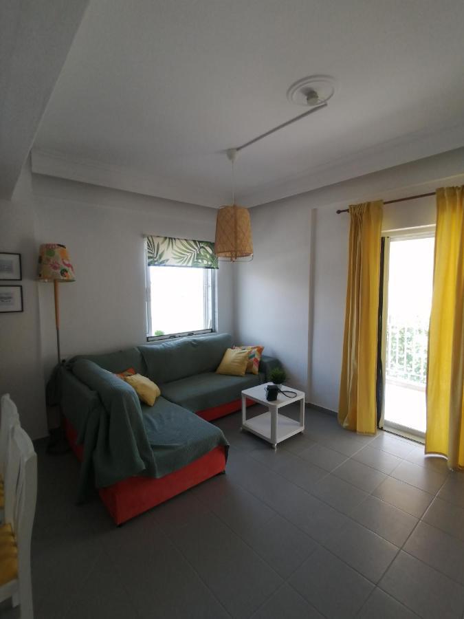 Elef Apartment Paralia Dionysiou Exteriör bild